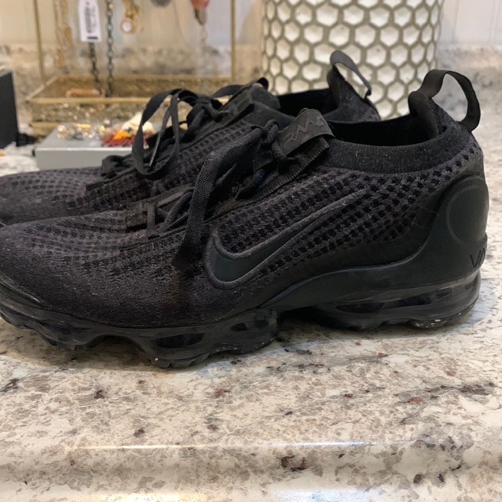 Youth Boys Nike Vapor Max shoes
